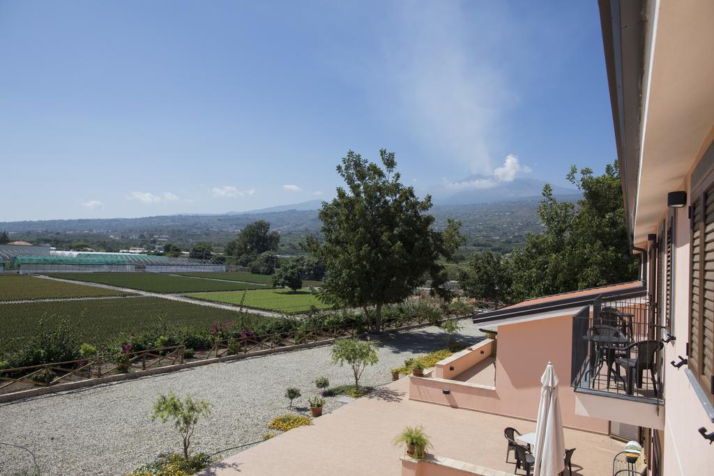 Il Giardino Country Holiday With Pool Taormina Exteriör bild