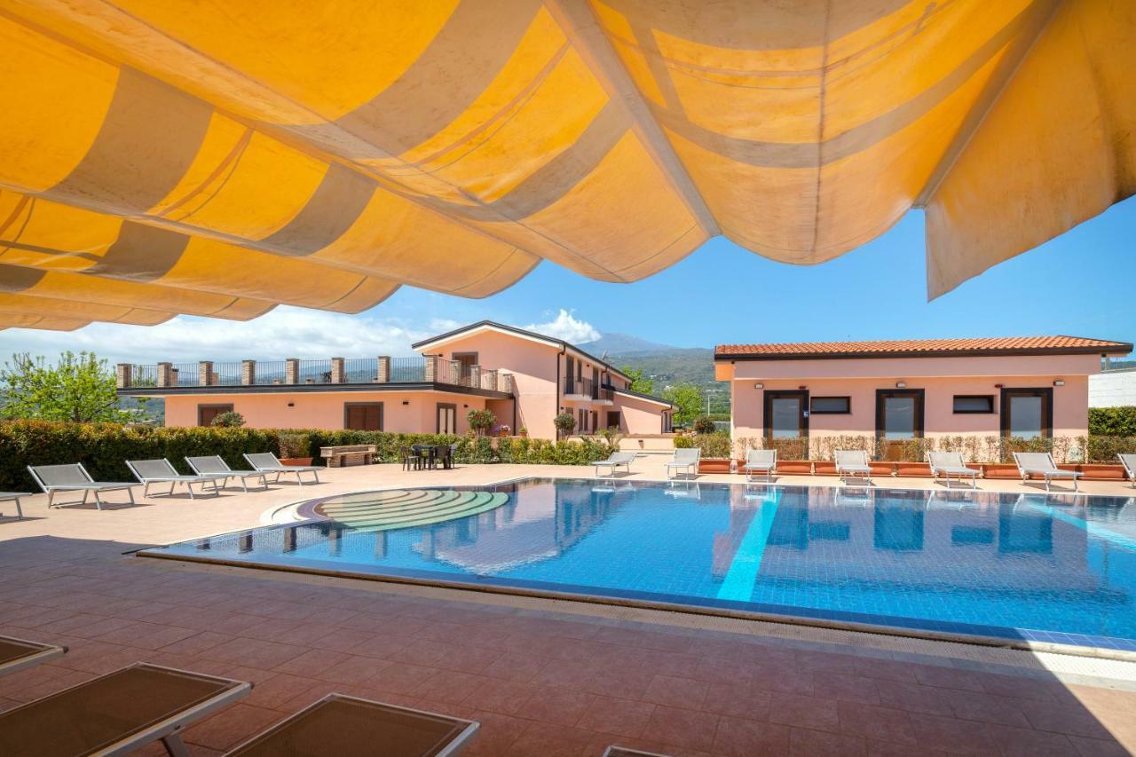 Il Giardino Country Holiday With Pool Taormina Exteriör bild