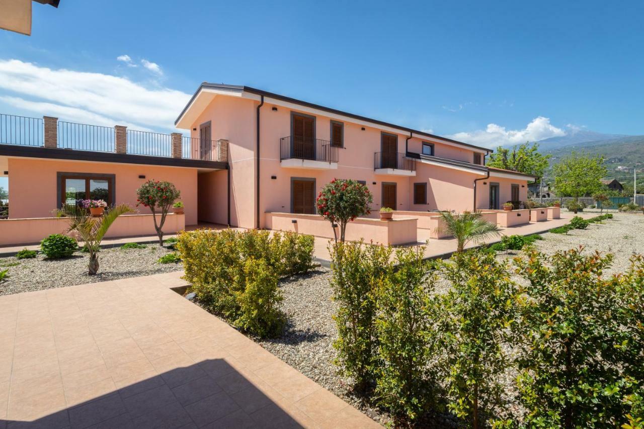 Il Giardino Country Holiday With Pool Taormina Exteriör bild