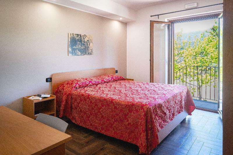Il Giardino Country Holiday With Pool Taormina Exteriör bild